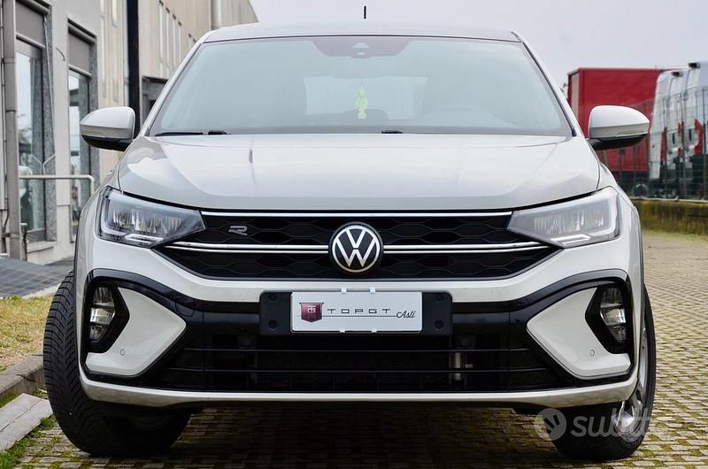 Usata VW Taigo R-line 150 CV (110 kW) 2022 Grigio SUV