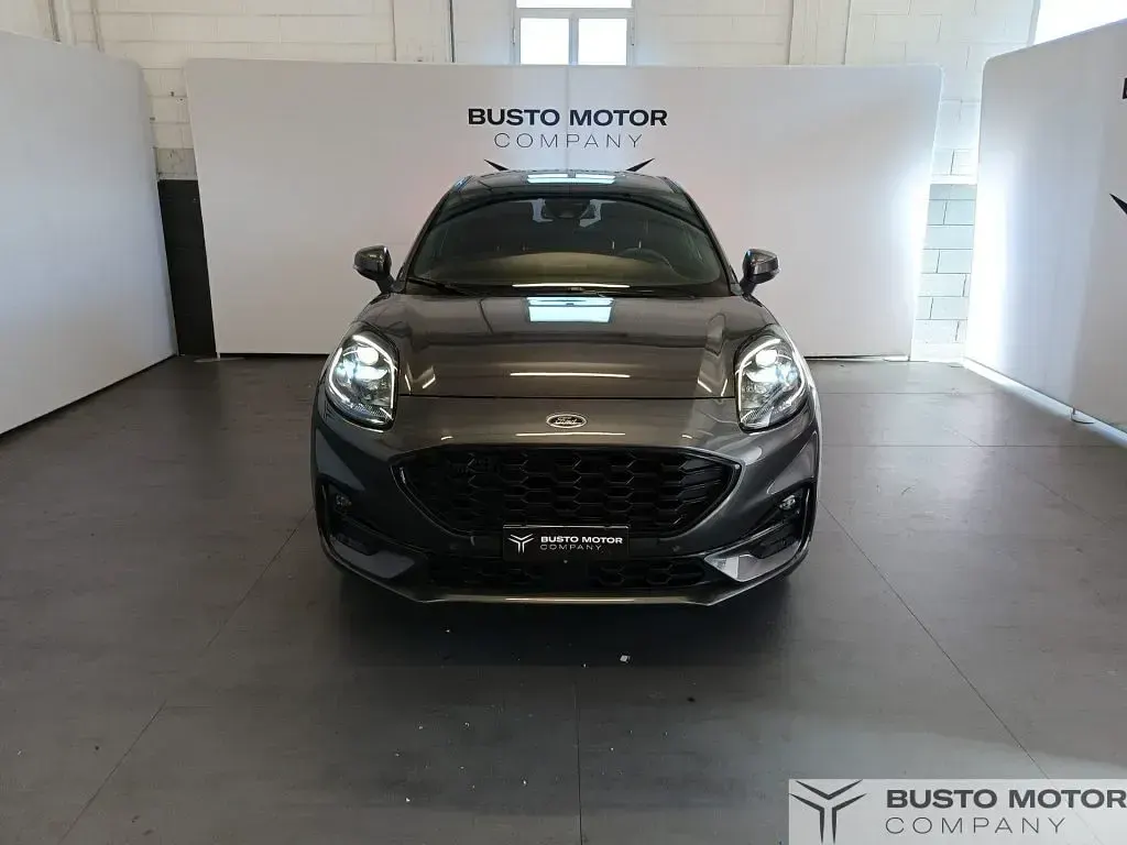 Usata Ford Puma ST-Line 125 CV (91 kW) 2023 Grigio / metallizzato SUV