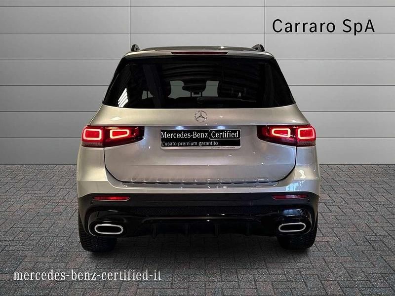 Usata Mercedes GLB180 Premium 116 CV (85 kW) 2023 Argento metallizzato SUV