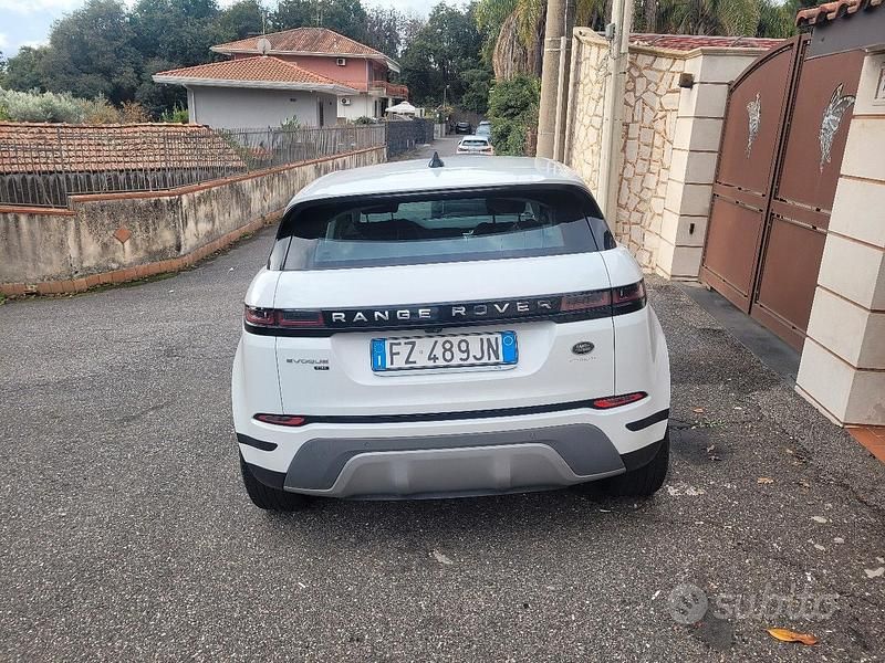 Usata Land Rover Range Rover 300 CV (220 kW) 2020 Bianco SUV