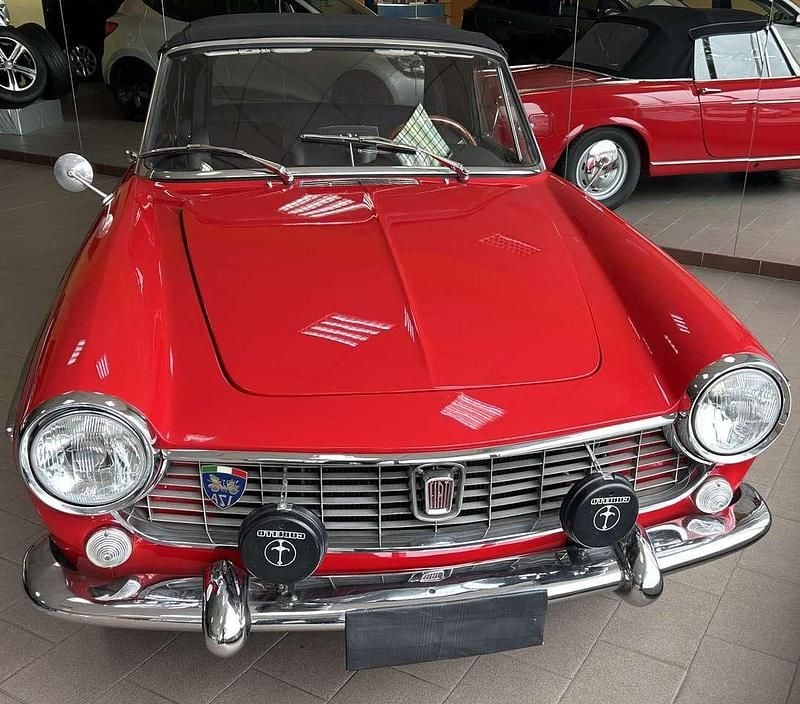 Usata Fiat 1500 71 CV (52 kW) 1964 Rosso Cabrio