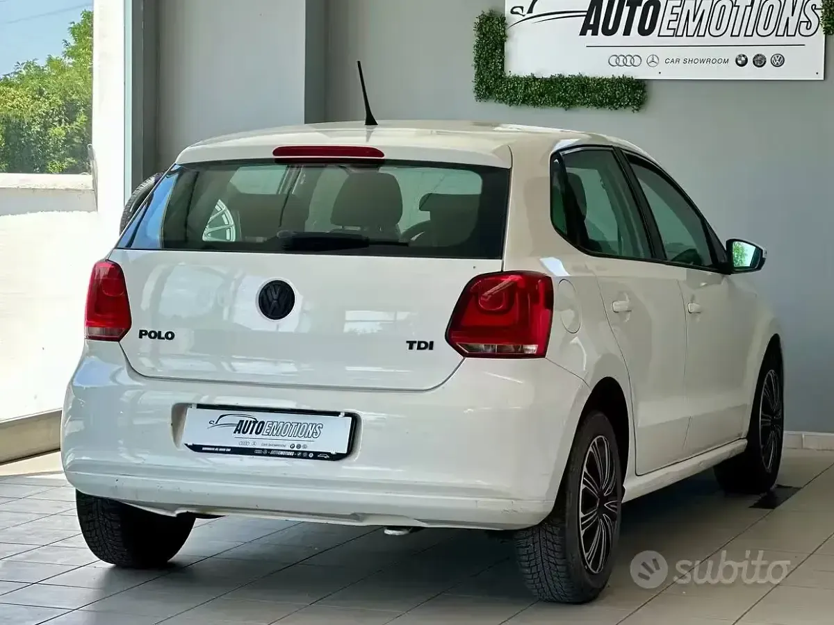 Usata VW Polo 75 CV (55 kW) 2013 Bianco Utilitaria
