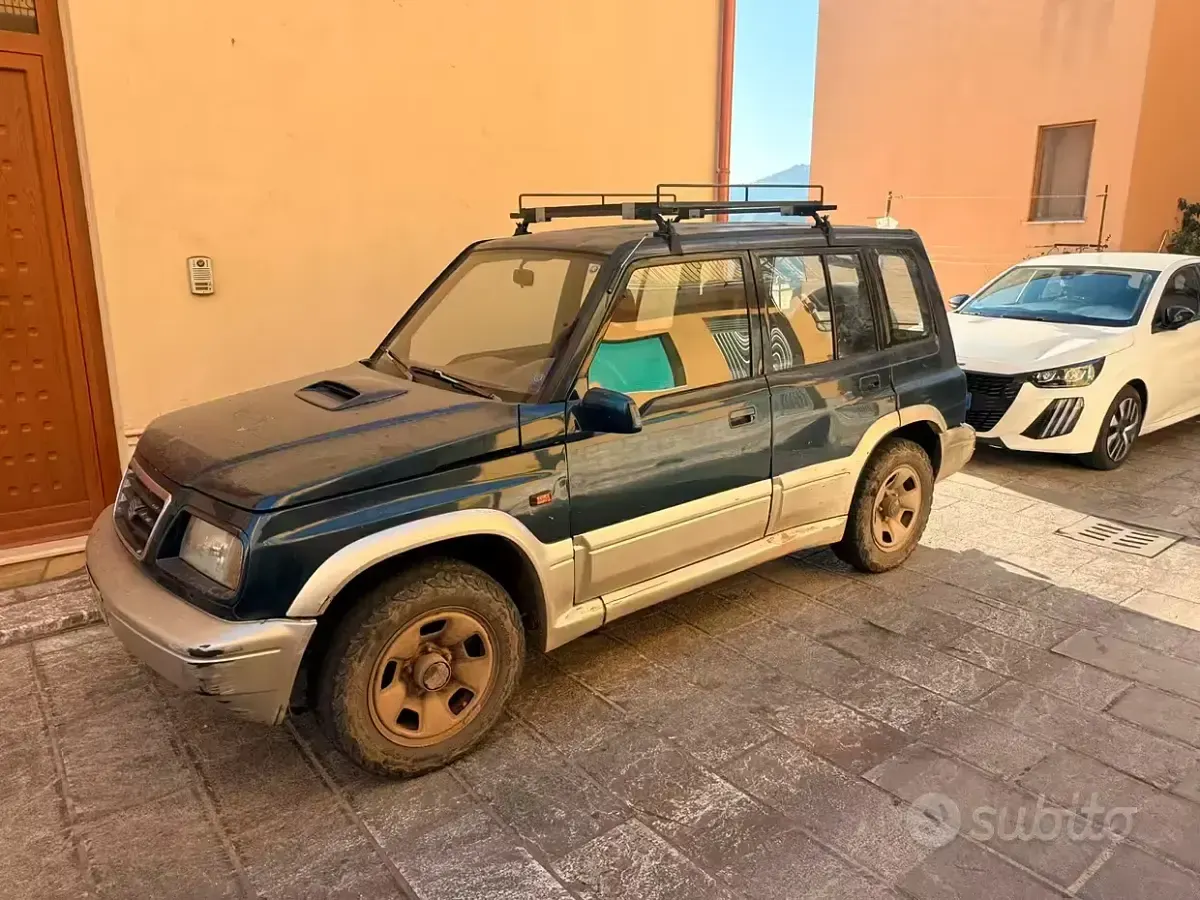 Usata Suzuki Vitara 87 CV (63 kW) 1997 Verde Station wagon