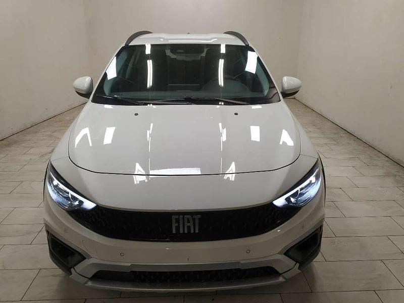 Usata Fiat Tipo Cross 101 CV (74 kW) 2023 Bianco Berlina