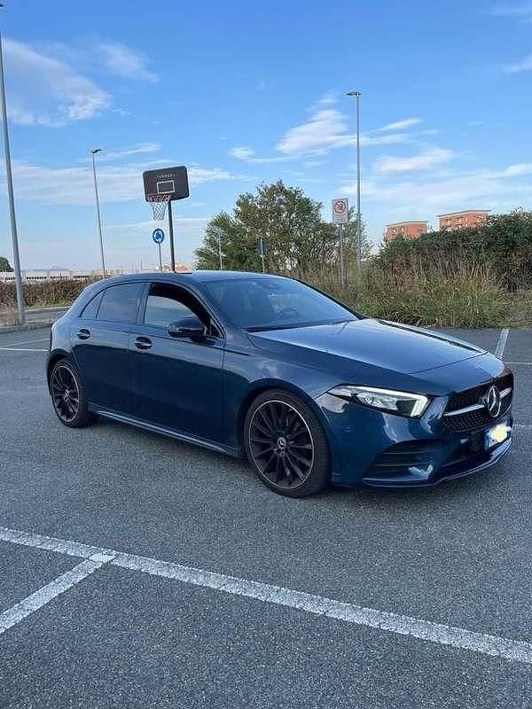 Usata Mercedes A200 Premium 150 CV (110 kW) 2020 Blu/azzurro Berlina