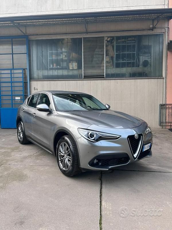 Usata Alfa Romeo Stelvio 210 CV (154 kW) 2017 SUV