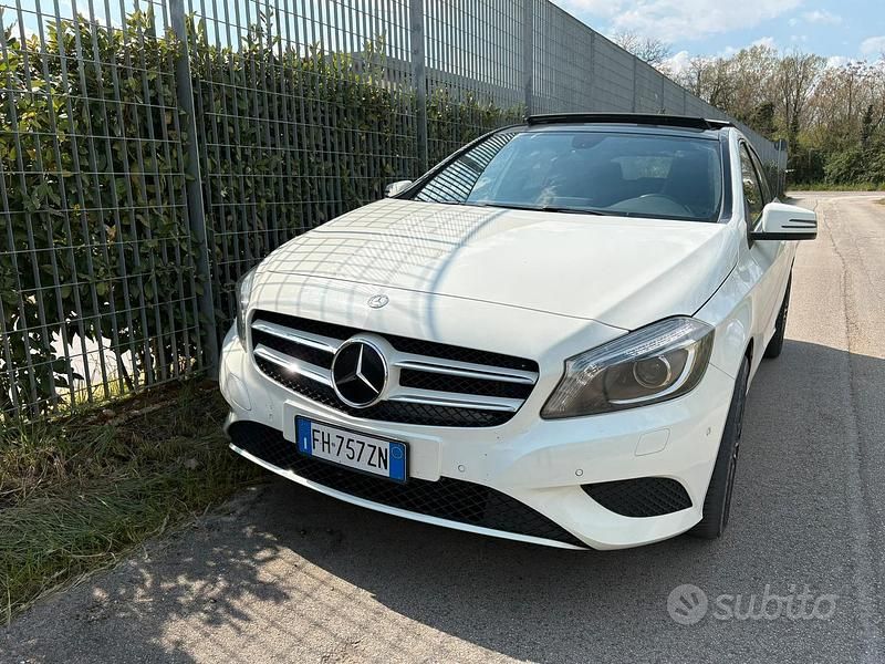 Bianco Usata 2015 Mercedes A180 Coupé | 12.999 € - Immagine 1/4