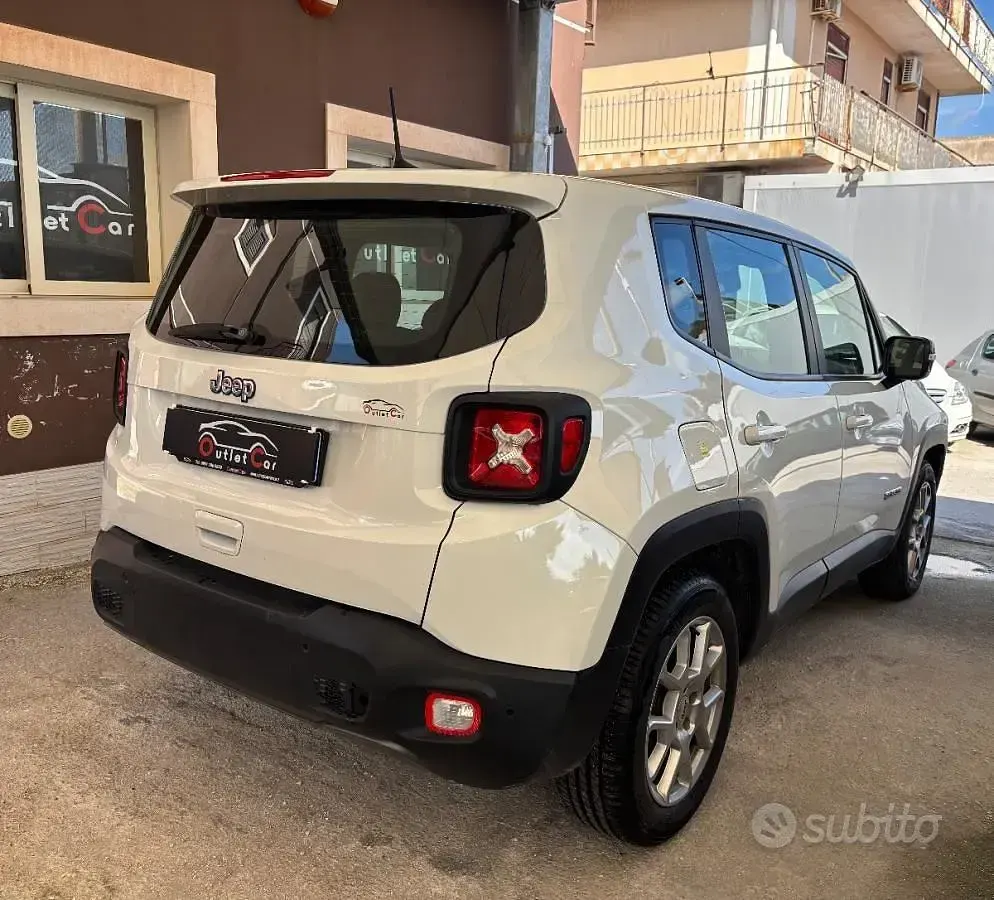 Usata Jeep Renegade Limited 120 CV (88 kW) 2023 Bianco SUV