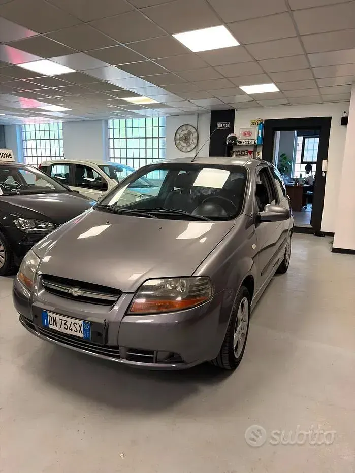 Usata Chevrolet Kalos Sport 72 CV (52 kW) 2008 Grigio Berlina