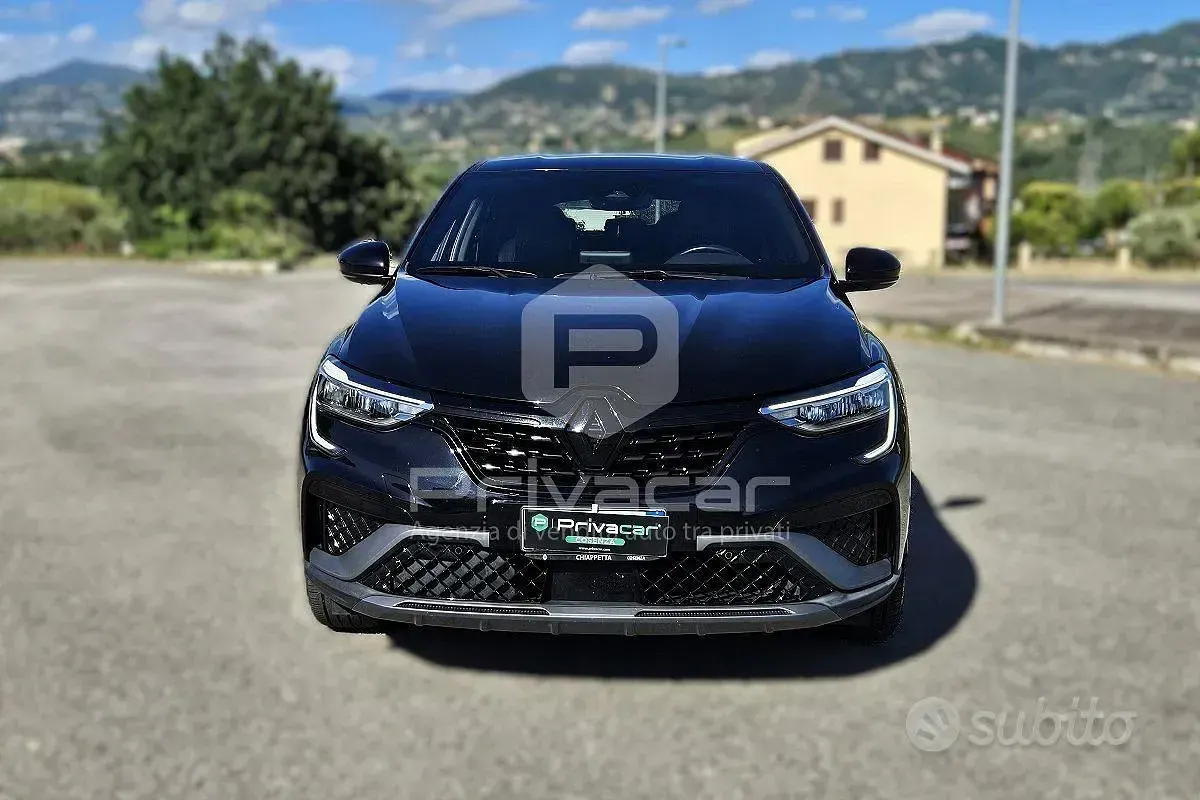 Usata Renault Arkana Engineered 94 CV (69 kW) 2023 Nero SUV