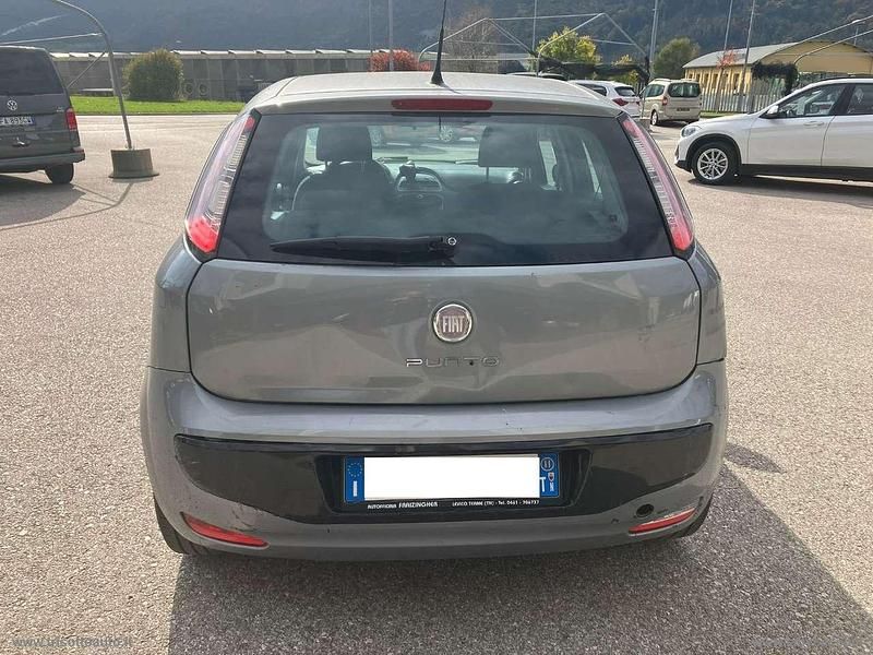 Usata Fiat Punto Evo Active 75 CV (55 kW) 2011 Grigio Utilitaria