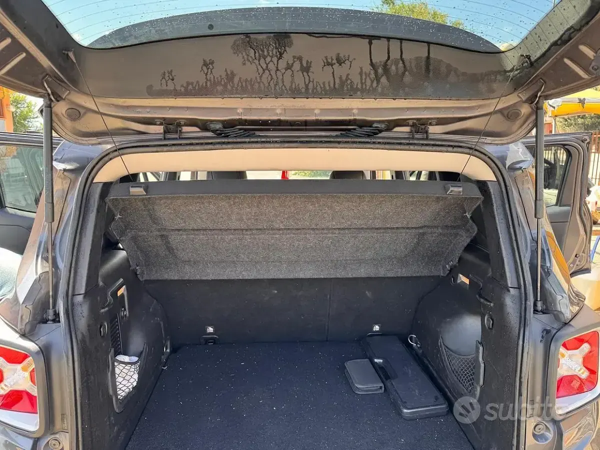 Usata Jeep Renegade 140 CV (102 kW) 2016 SUV