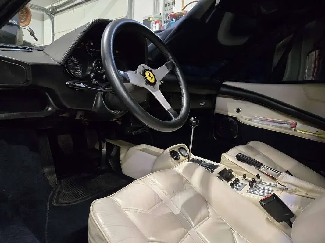 Usata Ferrari 308 239 CV (175 kW) 1983 Blu/azzurro Coupé