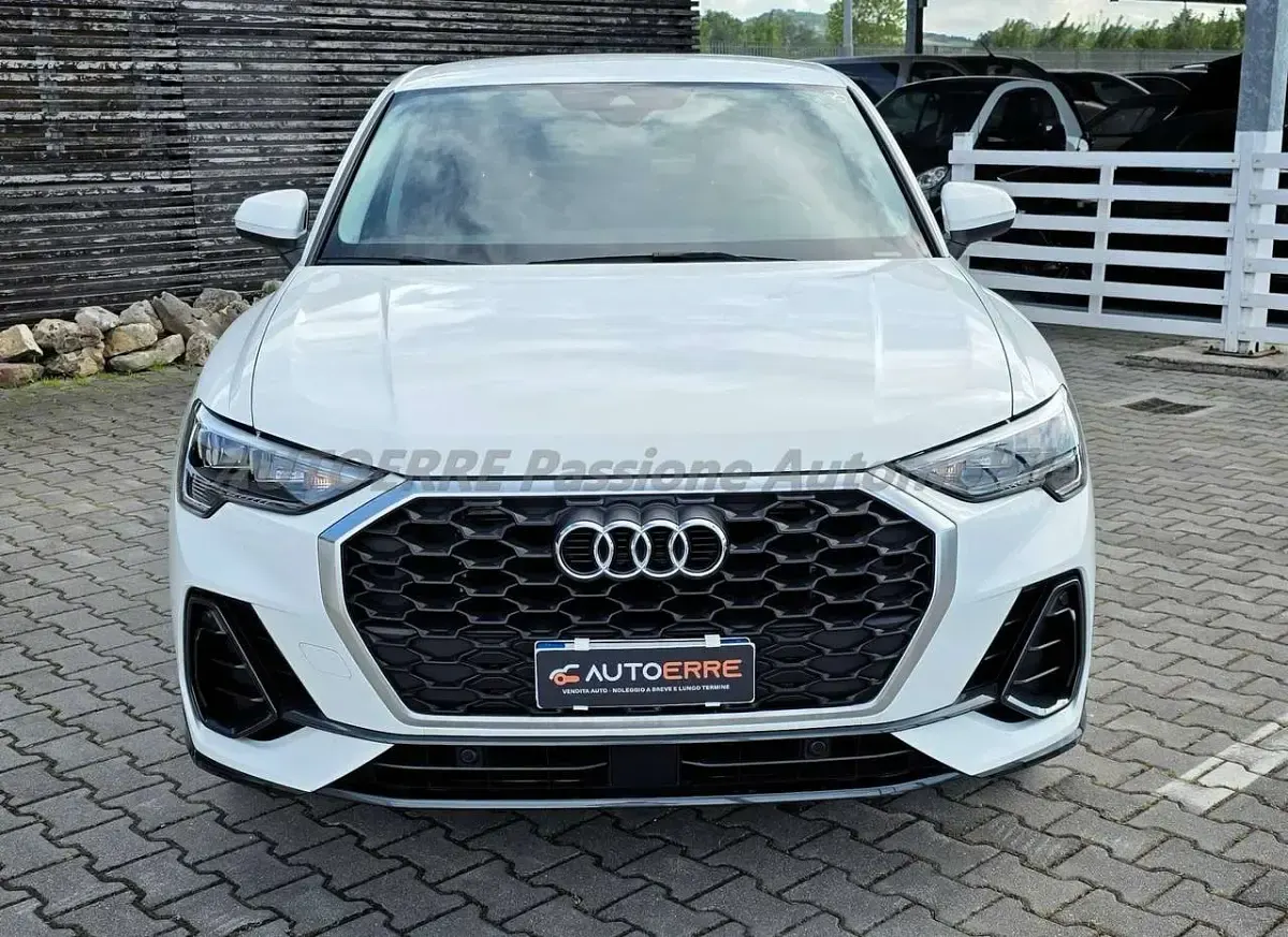 Usata Audi Q3 Sportback S-Line 150 CV (110 kW) 2020 Bianco SUV
