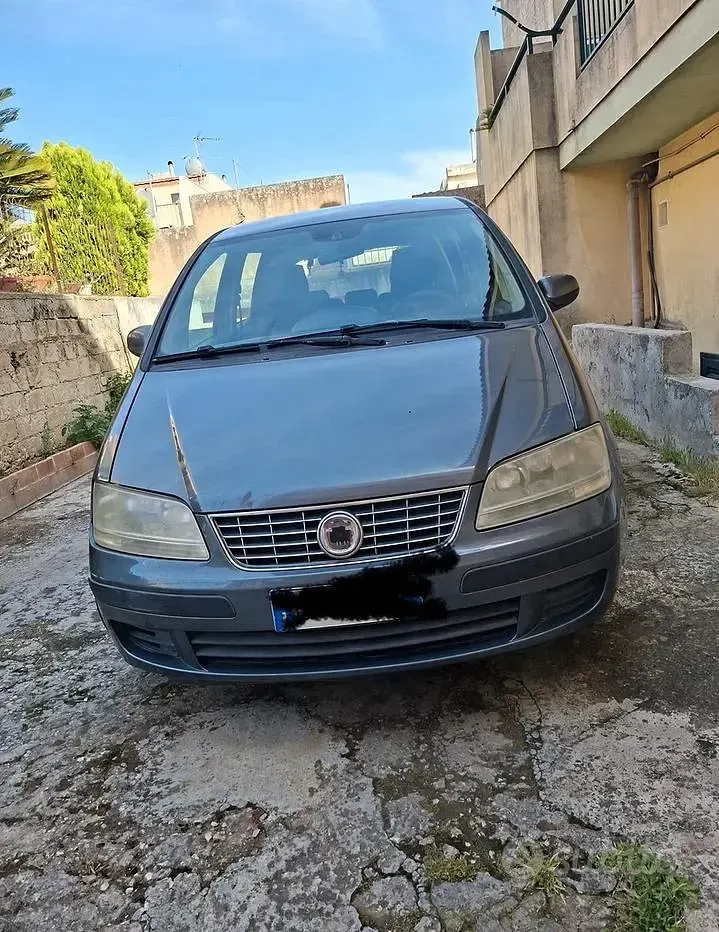 Usata Fiat Idea 95 CV (69 kW) 2011 Monovolume