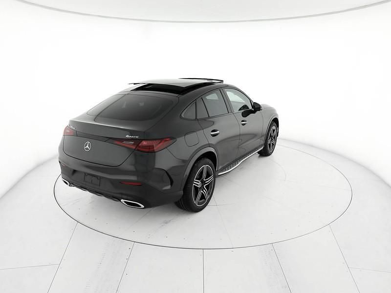 Nuova Mercedes GLC300 AMG Line Premium 333 CV (244 kW) 2026 Nero Coupé