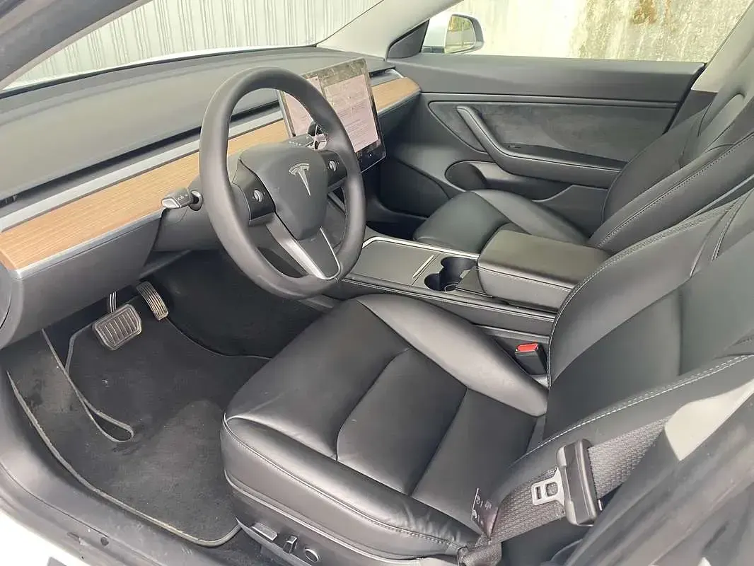 Usata Tesla Model 3 152 kW (208 CV) 2021 Bianco Berlina