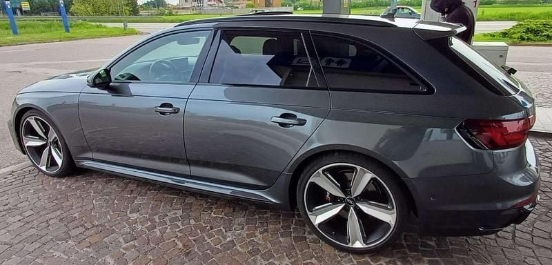 Usata Audi RS4 Ambiente 450 CV (330 kW) 2018 Grigio Station wagon