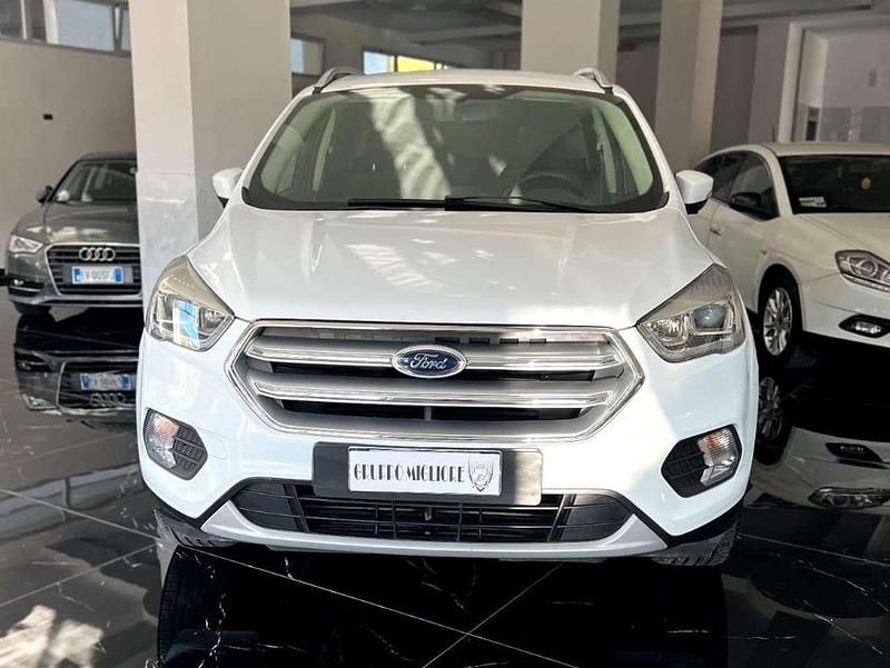 Usata Ford Kuga S 120 CV (88 kW) 2019 Bianco SUV