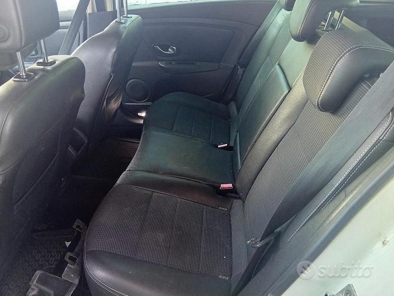 Usata Renault Mégane GT Line GT-Line 2011 Bianco Station wagon