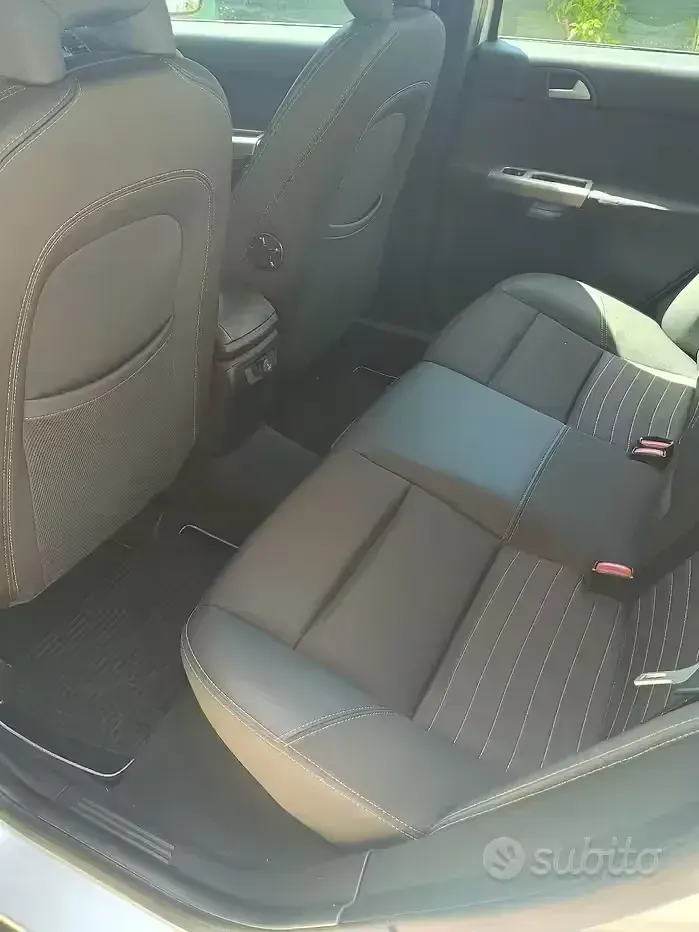 Usata Volvo S40 136 CV (100 kW) 2006 Grigio Berlina