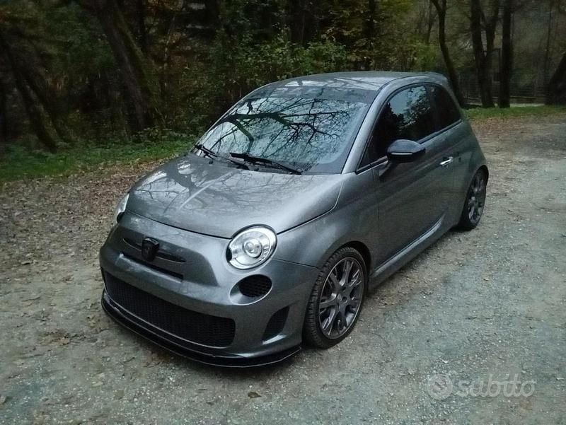 Grigio Usata 2013 Abarth 595 Competizione Tre volumi | 13.000 € (Buon prezzo) - Immagine 1/4