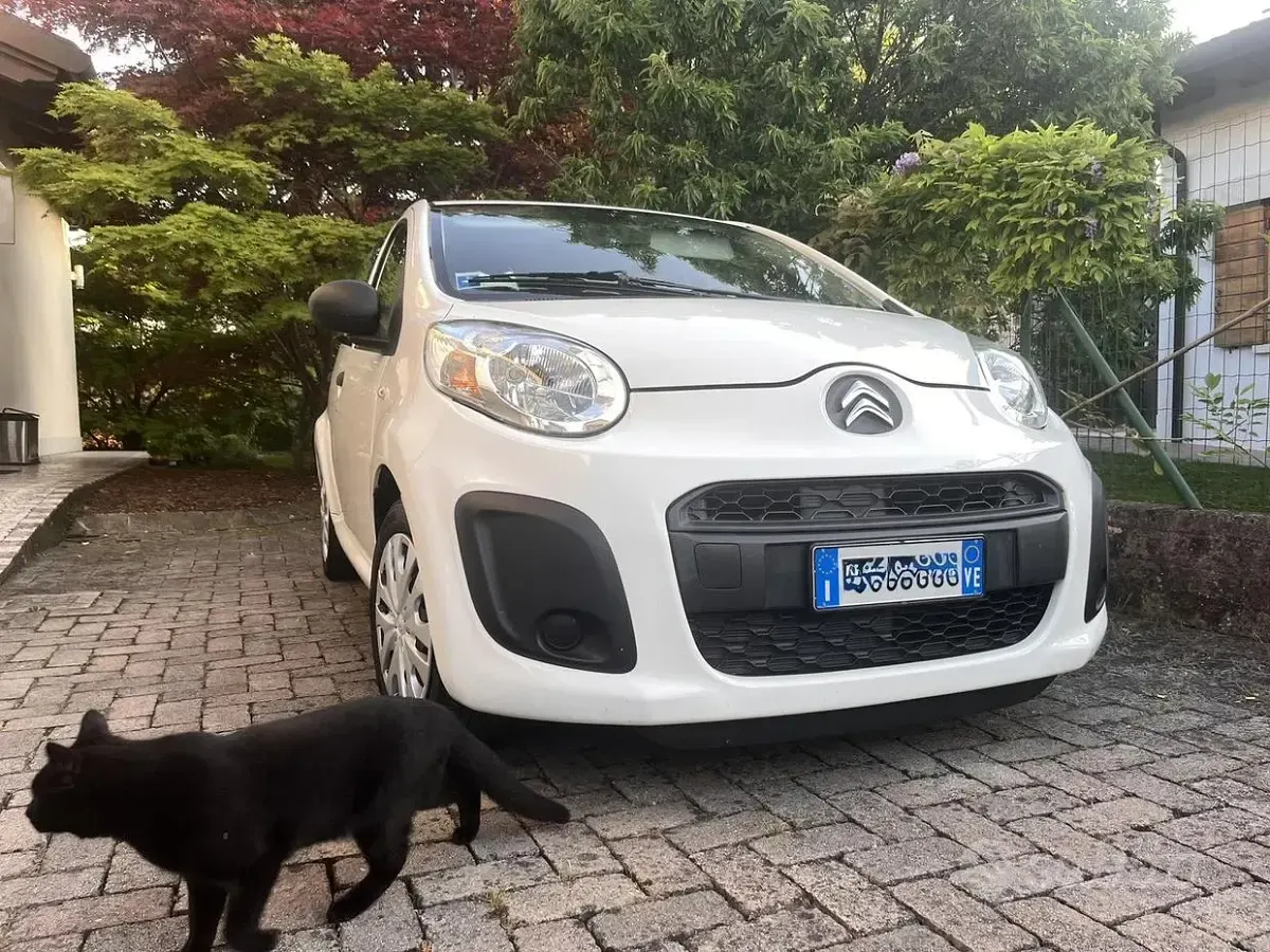 Usata Citroën C1 68 CV (50 kW) 2013 Bianco Utilitaria