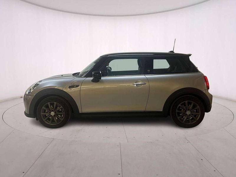 Usata Mini Cooper SE 135 kW (184 CV) 2023 Melting silver iii Utilitaria