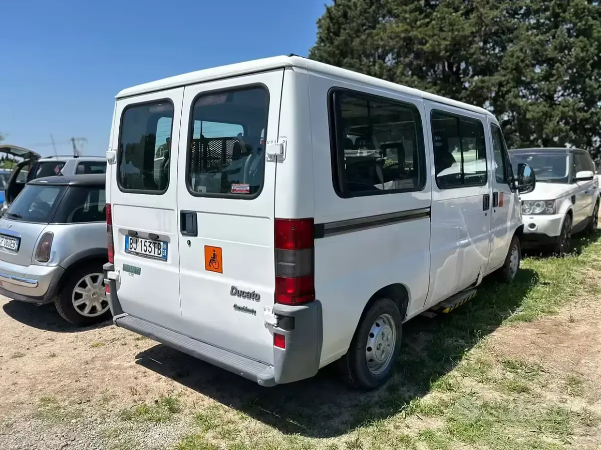Usata Fiat Ducato 90 CV (66 kW) 2000 Bianco Furgone