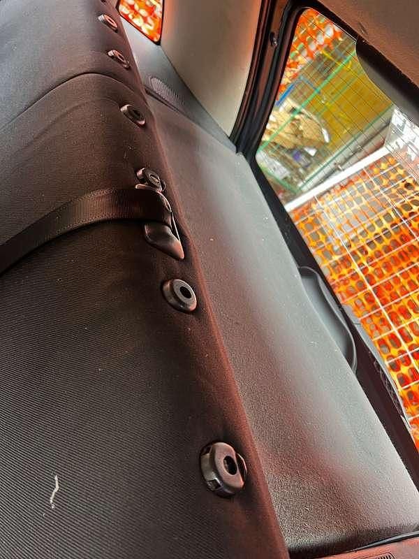 Usata Opel Corsa Club 75 CV (55 kW) 2004 Berlina