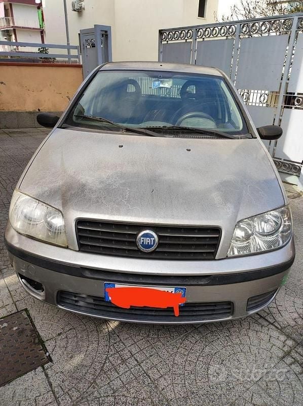 Usata Fiat Punto 2004 Utilitaria