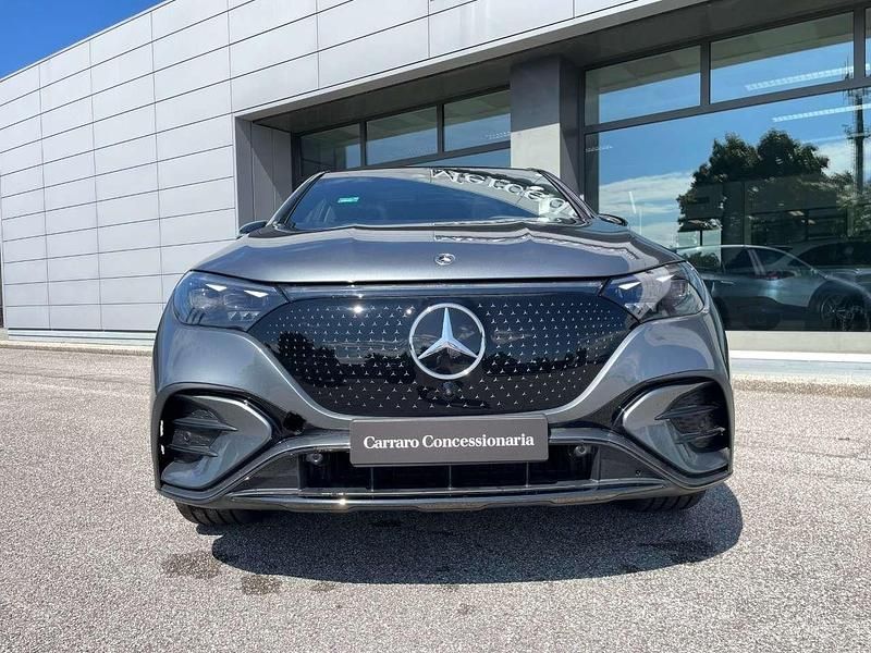 Nuova Mercedes EQE350 2026 Argento selenite SUV