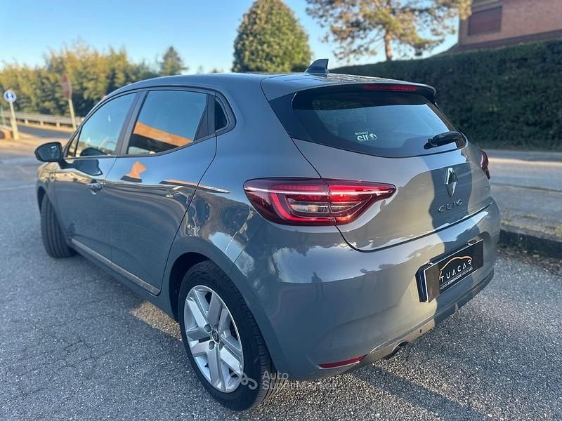 Occasion Renault Clio V Zen 101 ch (74 kW) 2020 Gris Berline
