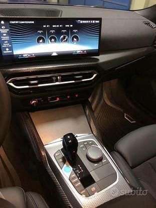 Usata BMW i4 Sport Line 397 kW (540 CV) 2022 Blu Berlina