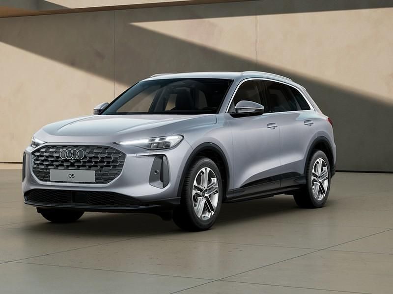 Nuova Audi Q5 Advanced 204 CV (150 kW) 2025 Argento fioretto metallizzato SUV