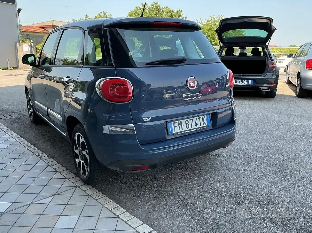 Usata Fiat 500L 120 CV (88 kW) 2017 Bluazzurro Monovolume