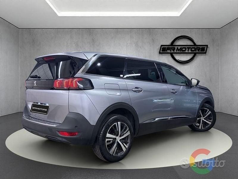 Usata Peugeot 5008 Allure 131 CV (96 kW) 2022 Other SUV
