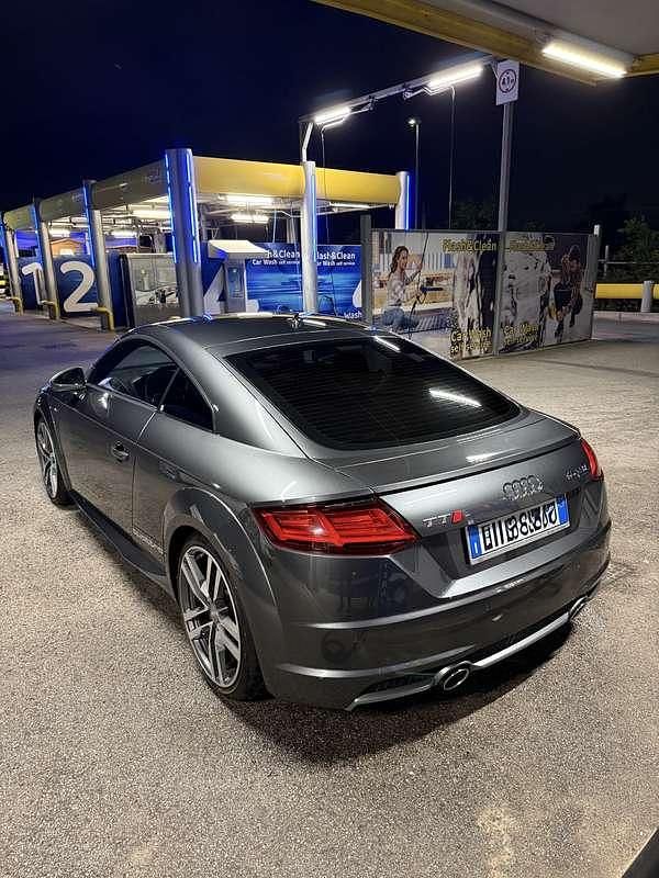 Usata Audi TT S-Line 230 CV (169 kW) 2015 Grigio Coupé