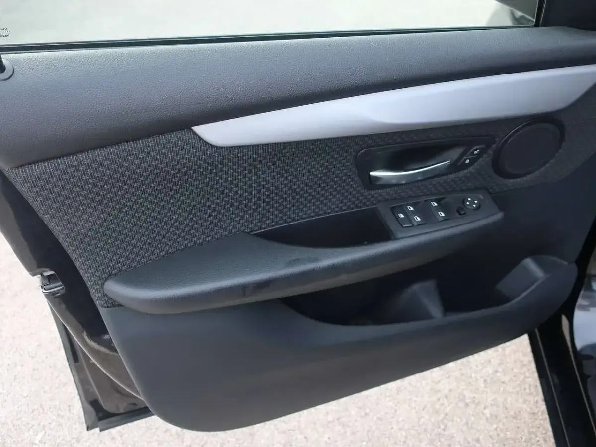 Usata BMW 218 Active Tourer 150 CV (110 kW) 2020 Nero Monovolume