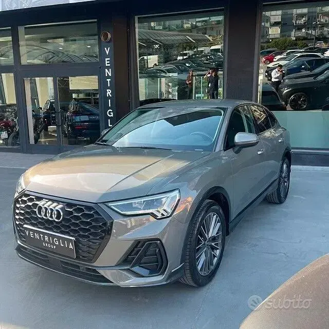 Usata Audi Q3 Sportback 150 CV (110 kW) 2022 Grigio SUV