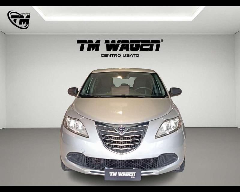 Usata Lancia Ypsilon S 95 CV (69 kW) 2015 Argento Utilitaria
