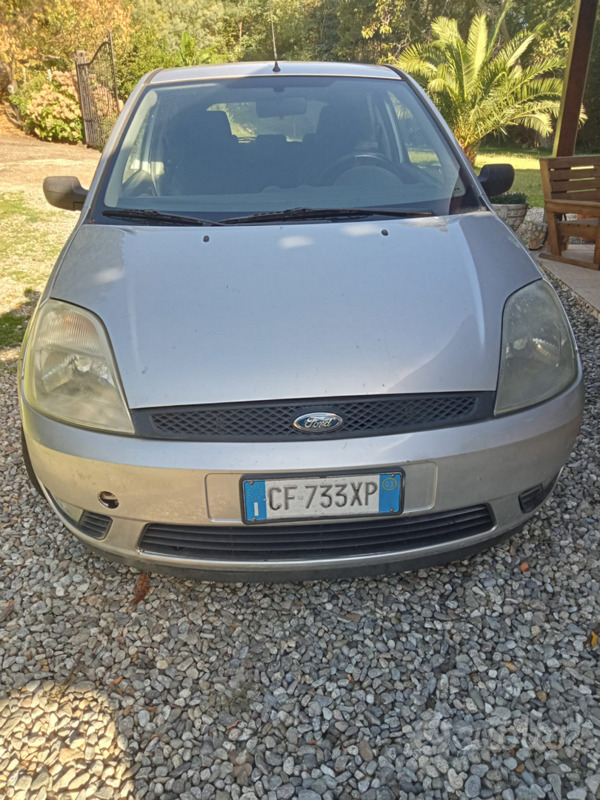 Usato 2003 Ford Fiesta Diesel (1.600 €)