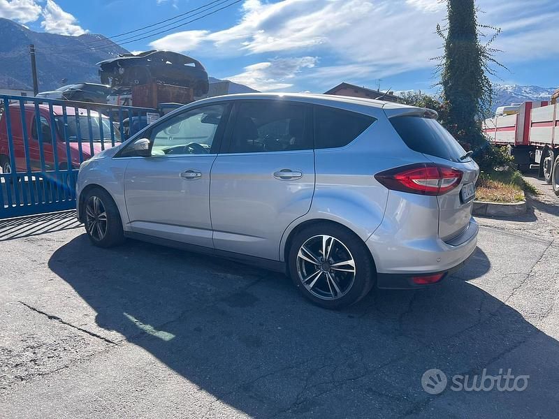 Usata Ford C-MAX Titanium 120 CV (88 kW) 2016 Grigio Monovolume