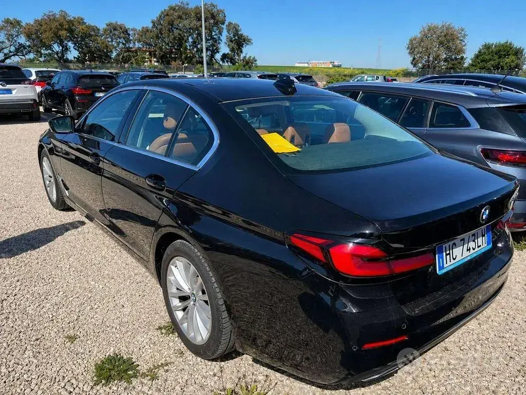 Begagnad BMW 520 Luxury Line 190 HK (139 kW) 2021 Blå Sedan