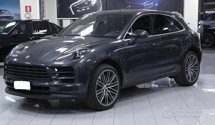 Grigio Usata 2018 Porsche Macan S SUV | 48.000 € (Molto cara) - Immagine 1/1