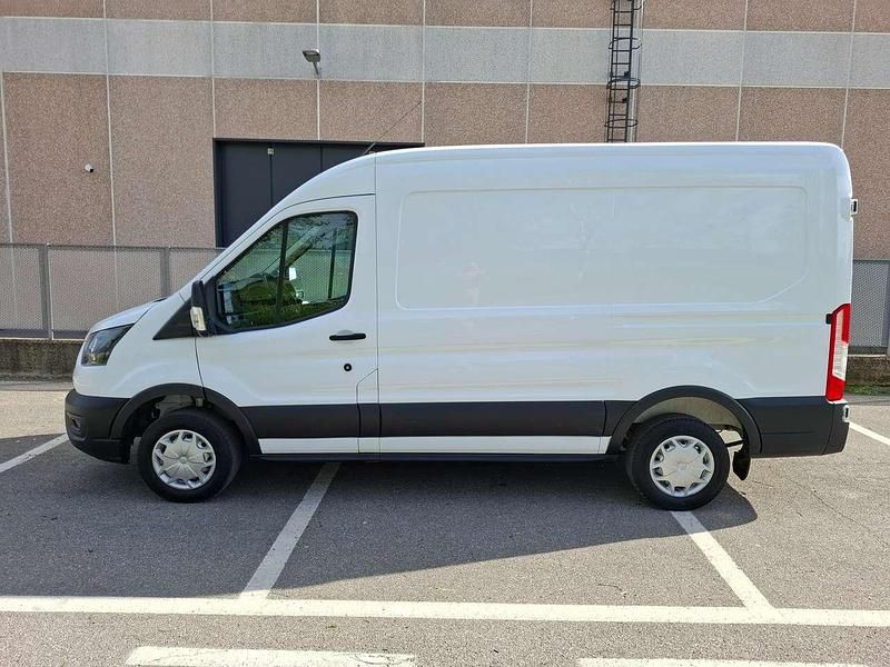 Usata Ford Transit Trend 105 CV (77 kW) 2023 Bianco Furgone