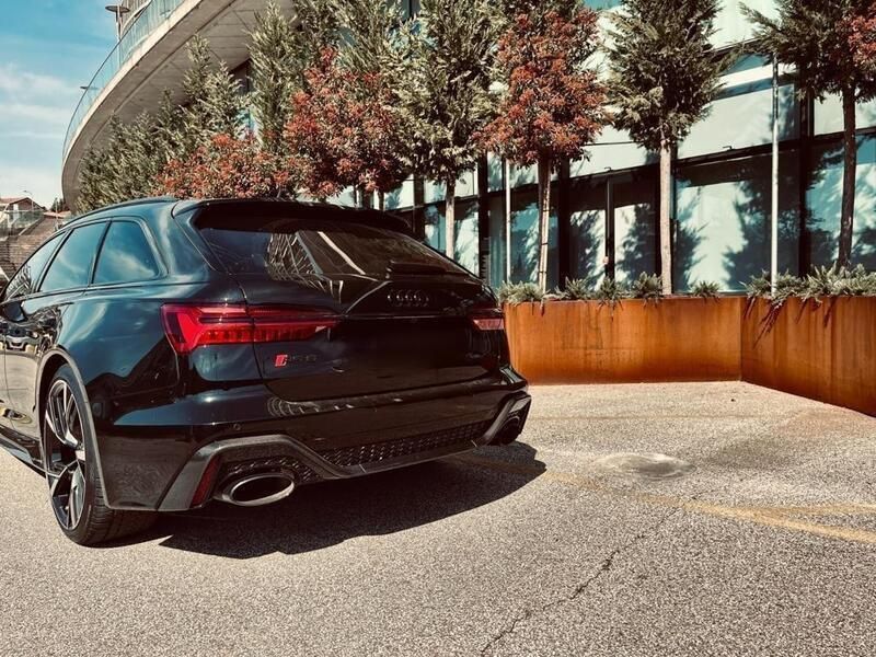 Usata Audi RS6 599 CV (440 kW) 2021 Nero Station wagon