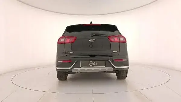 Usata Kia Niro 141 CV (103 kW) 2018 Nero SUV