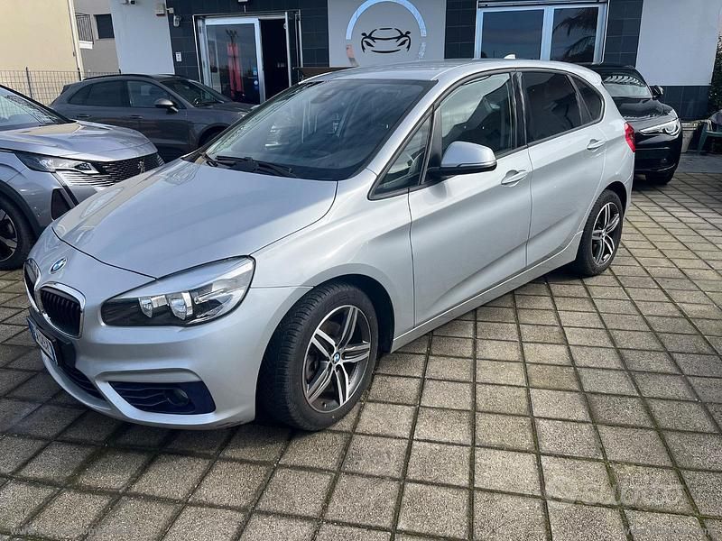 Usata BMW 218 Active Tourer Sport Line 150 CV (110 kW) 2014 Monovolume