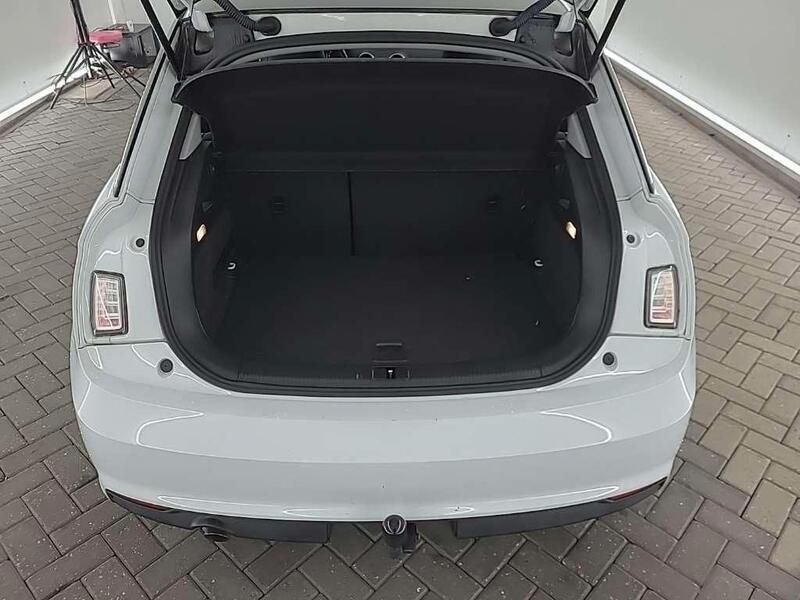 Bianco Usata 2018 Audi A1 Due volumi | 15.000 € (Buon prezzo) - Immagine 1/4